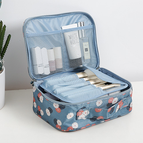 Portable makeup bag with large capacity simple multi-functional girl's heart pocket cosmetics storage bag